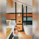 Horizonte With Heated Pool & Jacuzzi Wellness In Villa