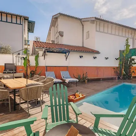 Horizonte Con Piscina Climatizada Y Jacuzzi Bienestar En *