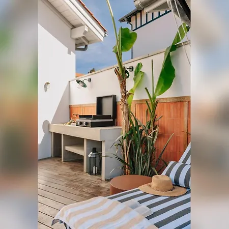 Horizonte Con Piscina Climatizada Y Jacuzzi Bienestar En *