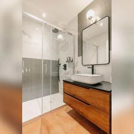 Horizonte With Heated Pool & Jacuzzi Wellness In * Biarritz