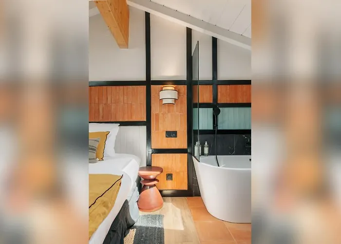 Horizonte With Heated Pool & Jacuzzi Wellness In Villa